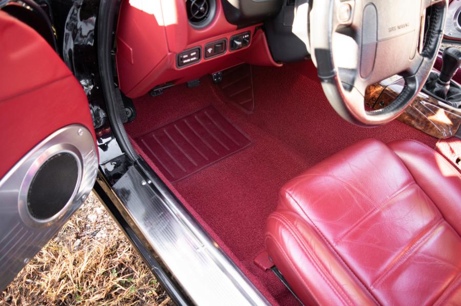 Детали интерьера Mazda Miata Limited Edition (NA) 1993 года  (фото 84 из 121)